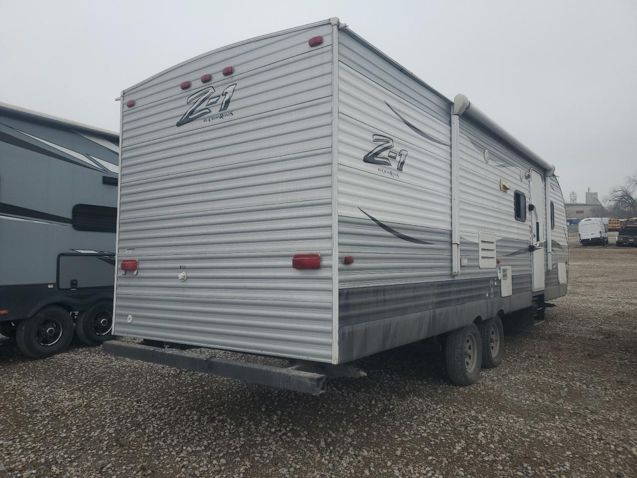 2017 Crossroads 2017 Cros Z1 TVL TRL-Camper