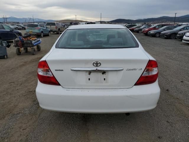 2004 Toyota Camry le