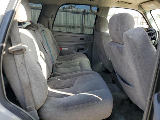 2004 Chevrolet Tahoe C1500