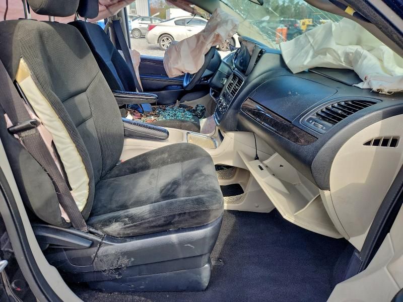 2016 Dodge Grand Caravan sxt