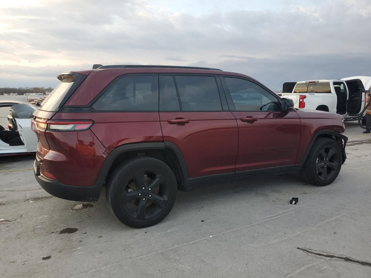 2023 Jeep Grand Cherokee Laredo