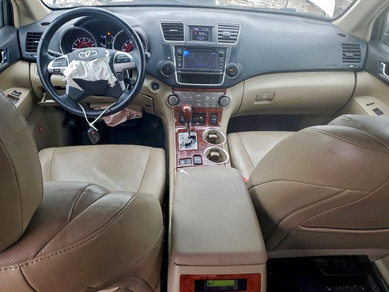 2013 Toyota Highlander Limited