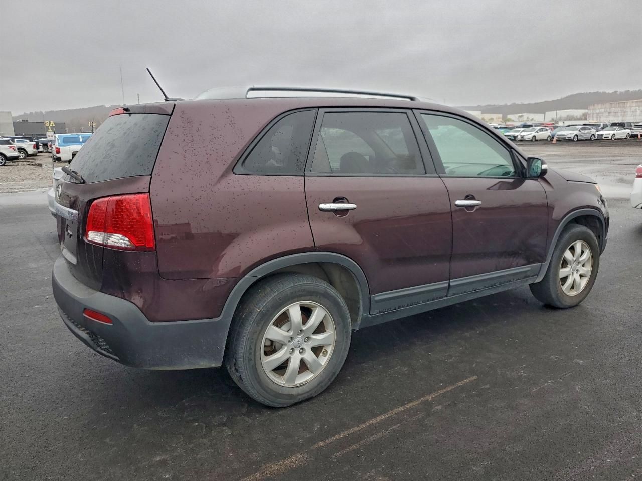 2013 KIA Sorento lx