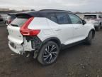 2021 Volvo Xc40 T5 R-design