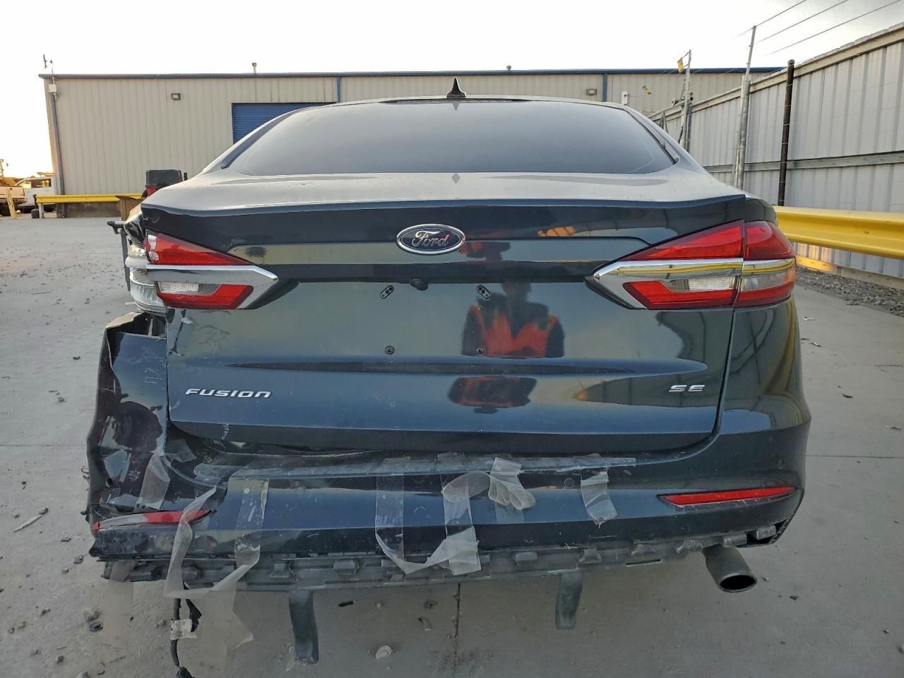 2020 Ford Fusion se
