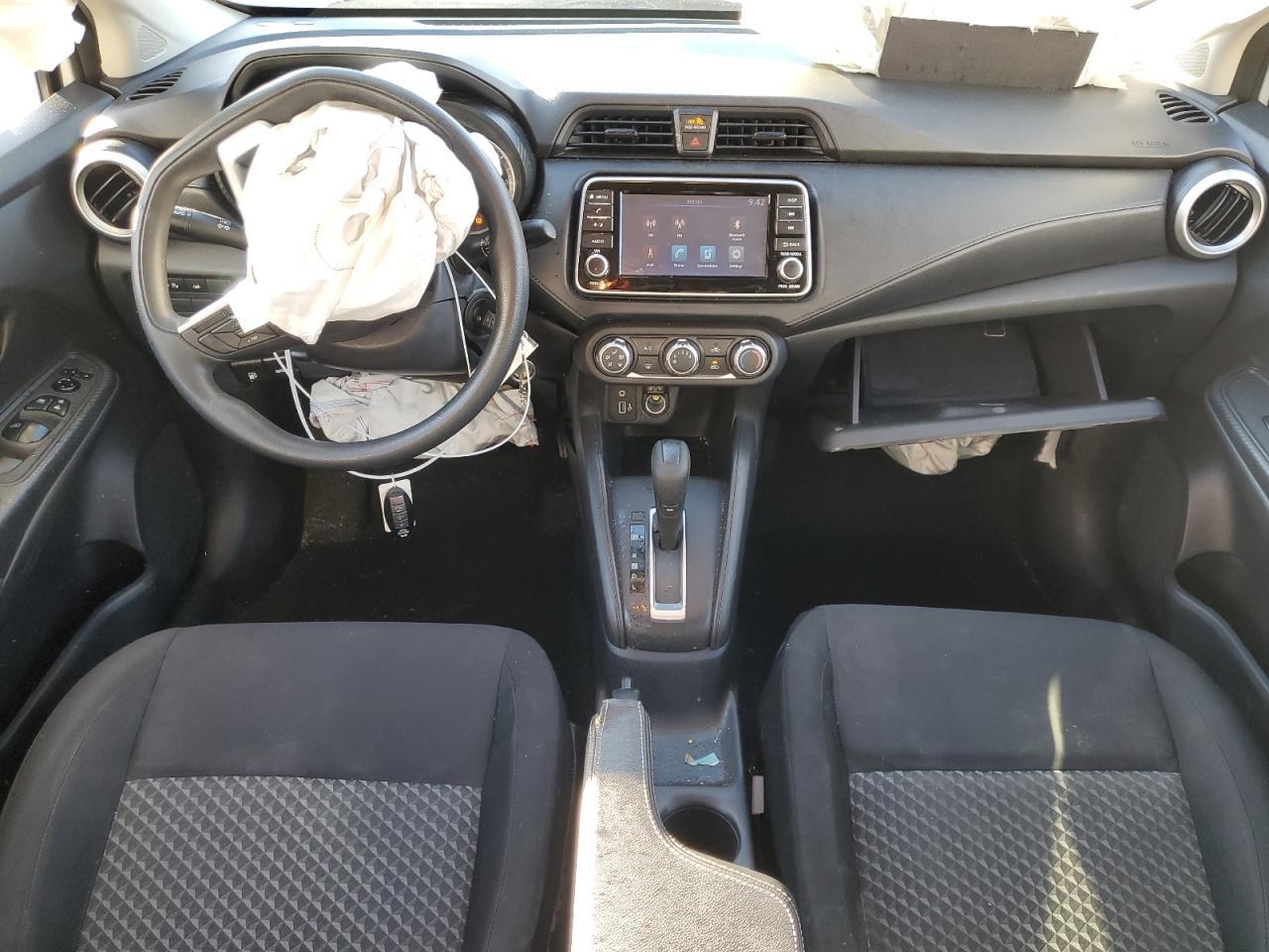2022 Nissan Versa s