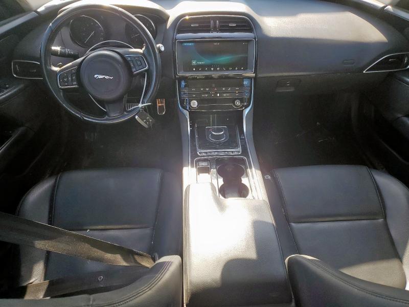 2019 Jaguar XE