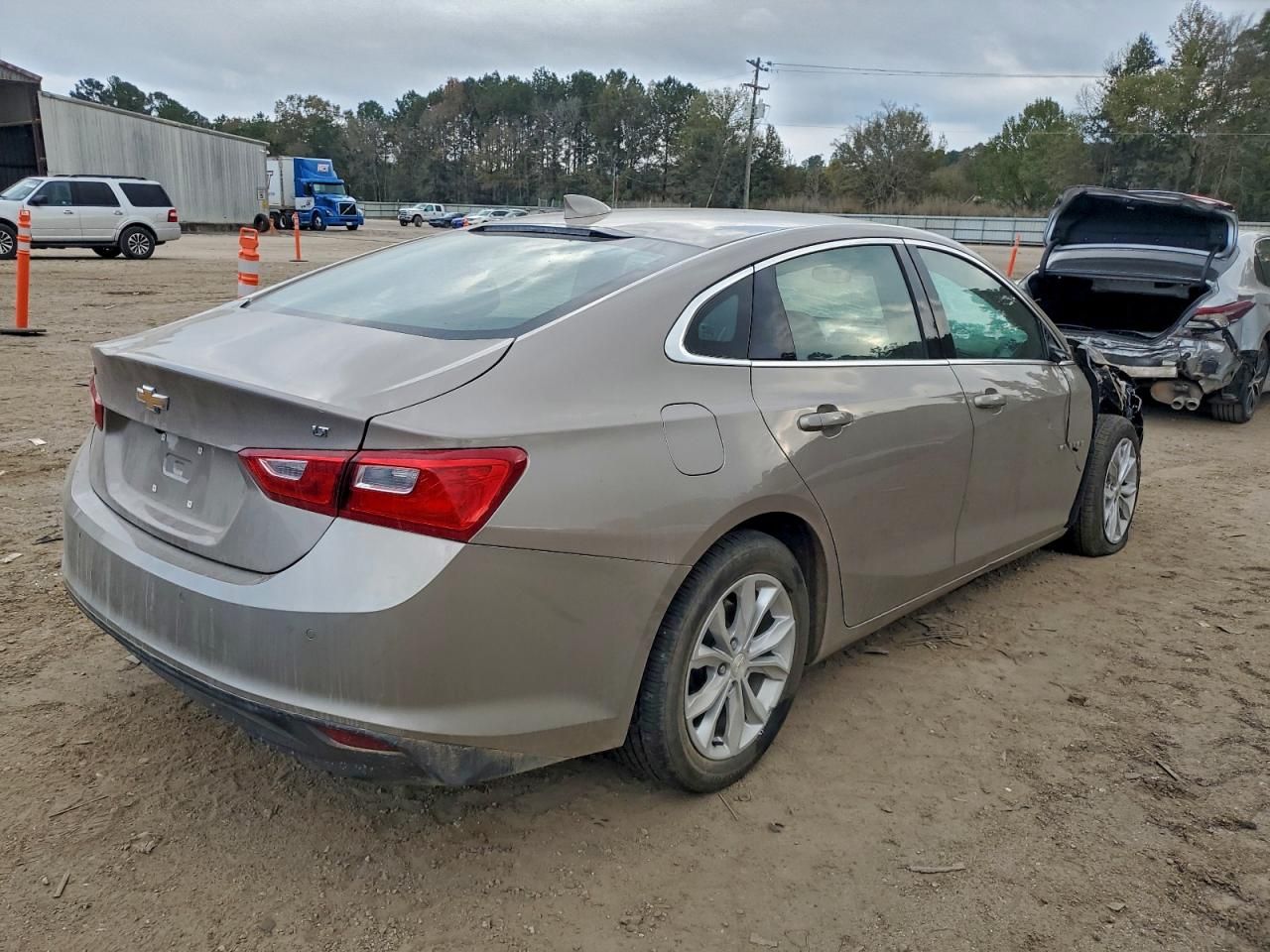 2024 Chevrolet Malibu lt