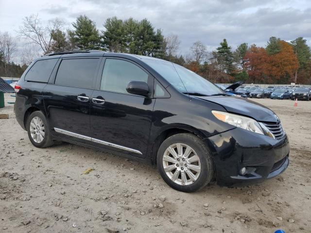 2013 Toyota Sienna xle