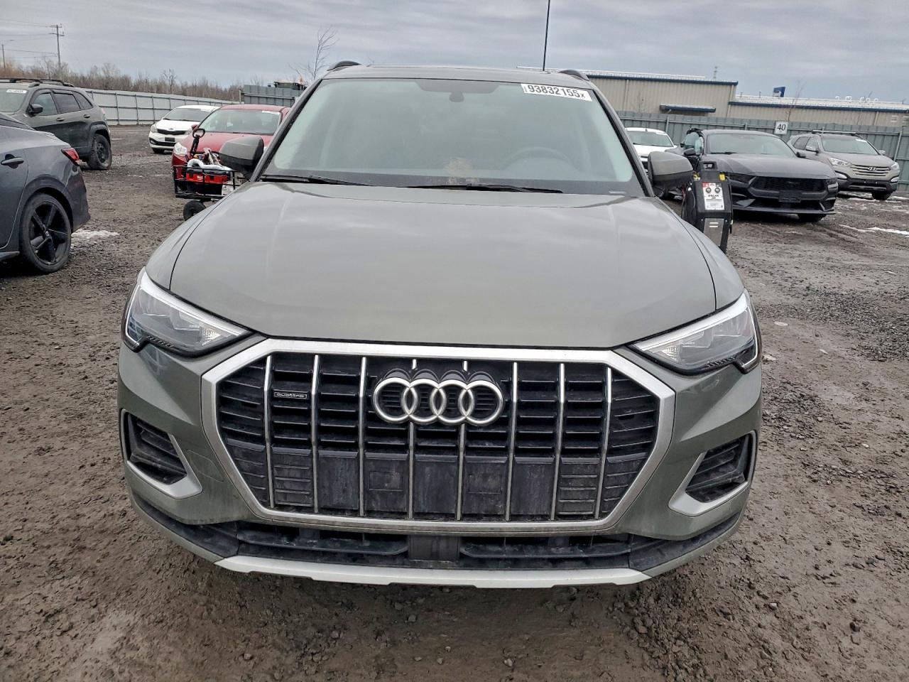 2022 Audi Q3 Premium 40