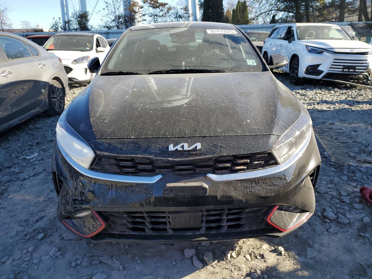 2024 KIA Forte gt Line
