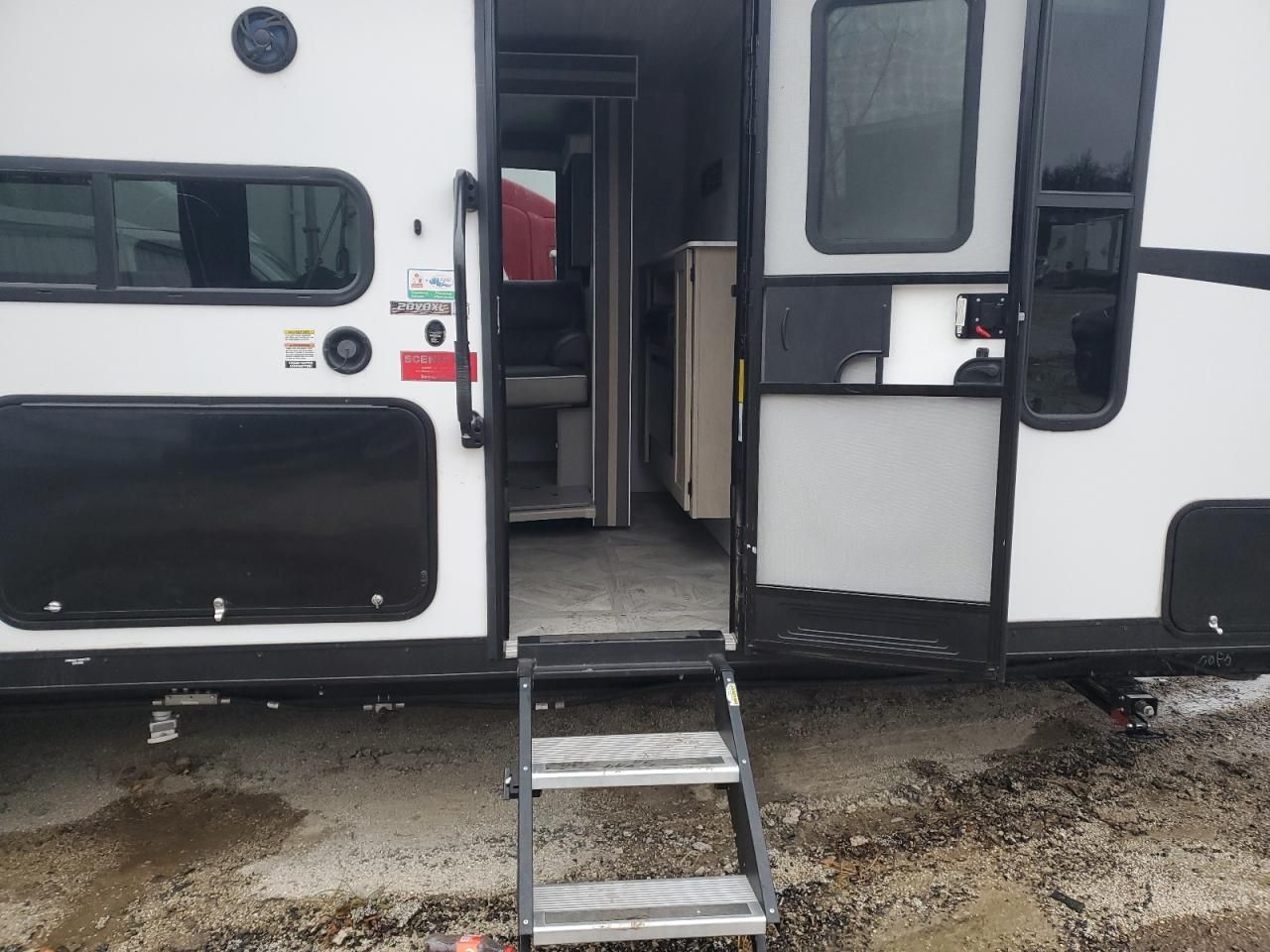2023 Winnebago Camper