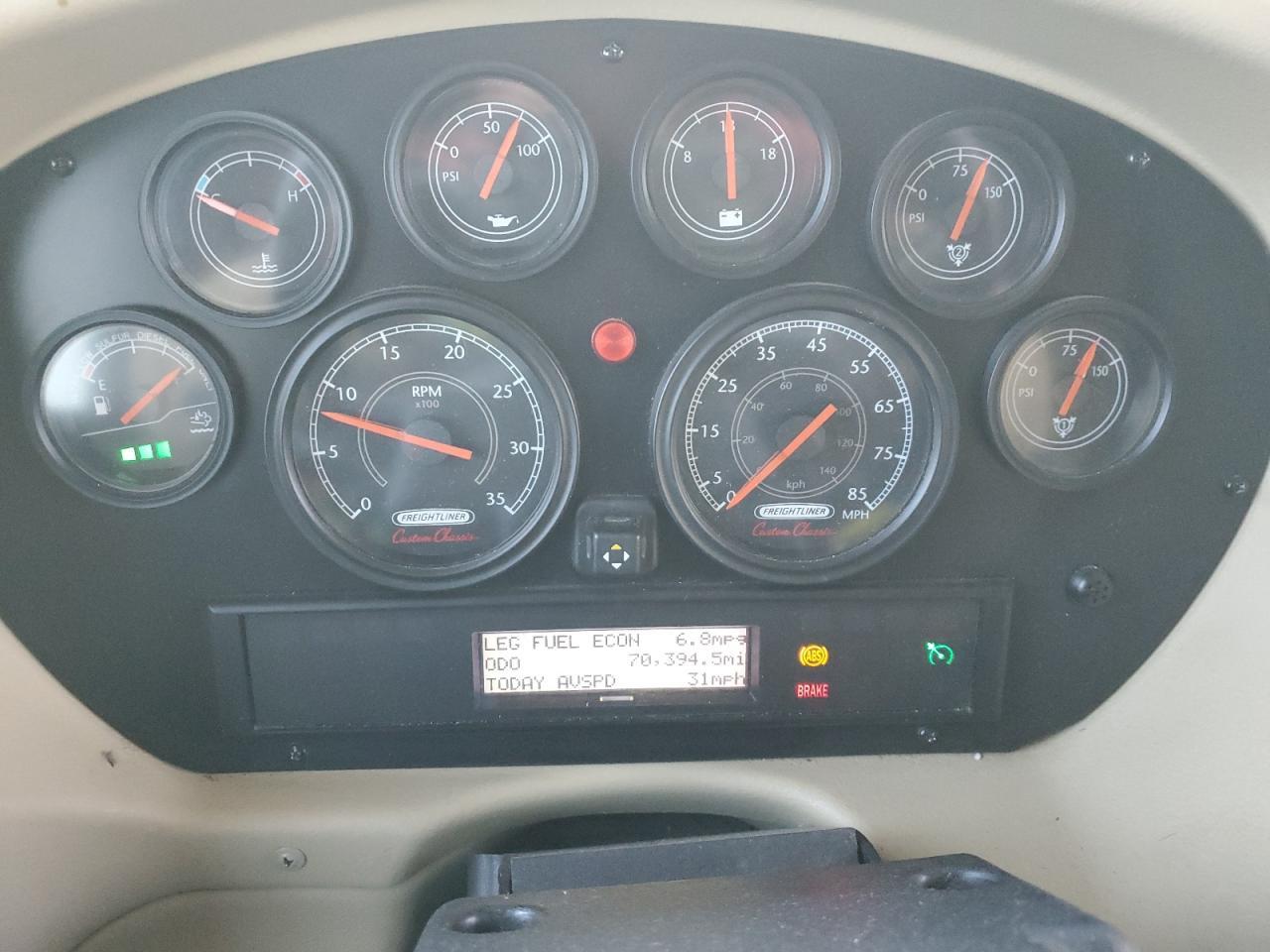 2012 Freightliner Chassis XC
