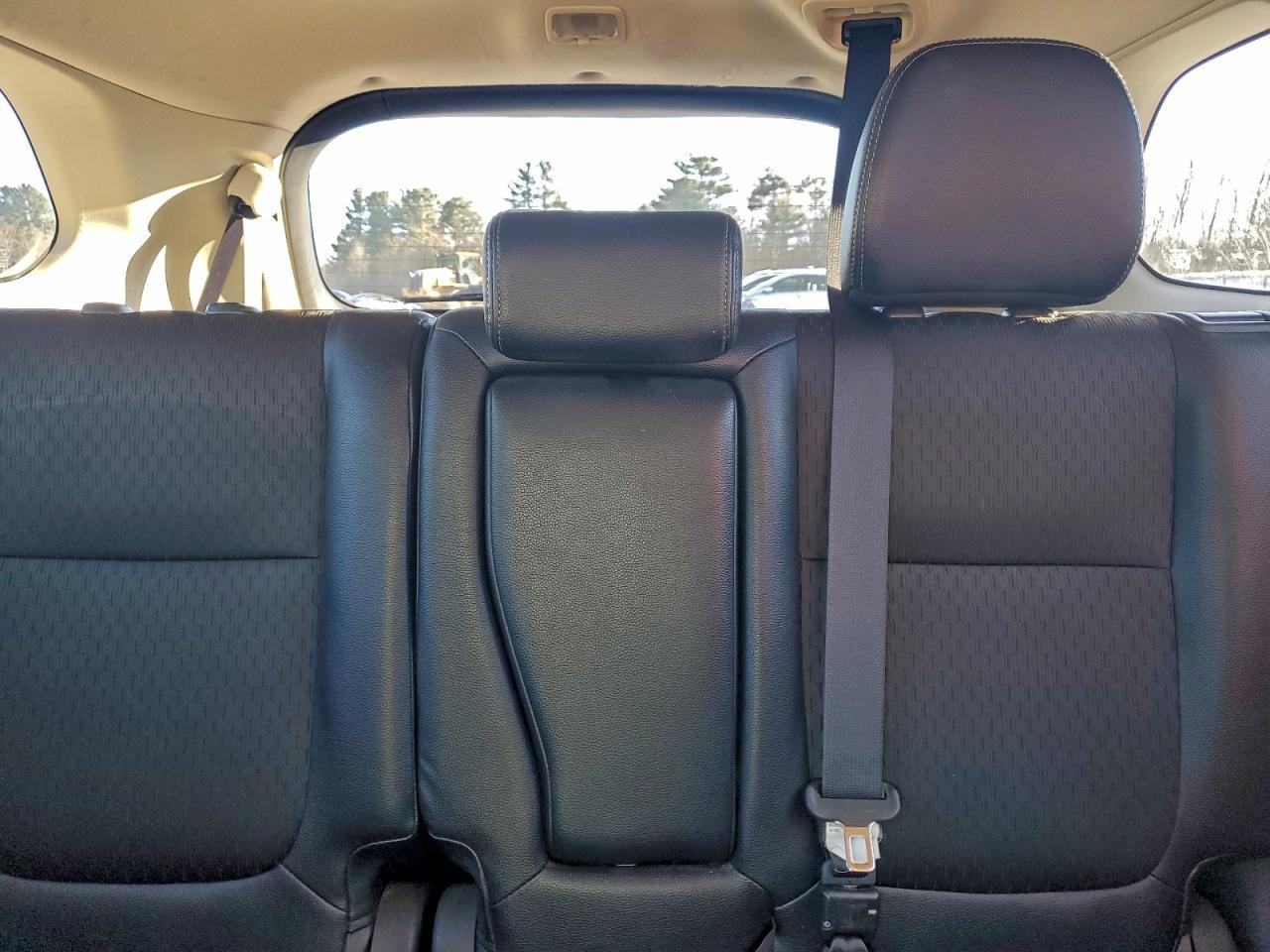 2015 Mitsubishi Outlander se