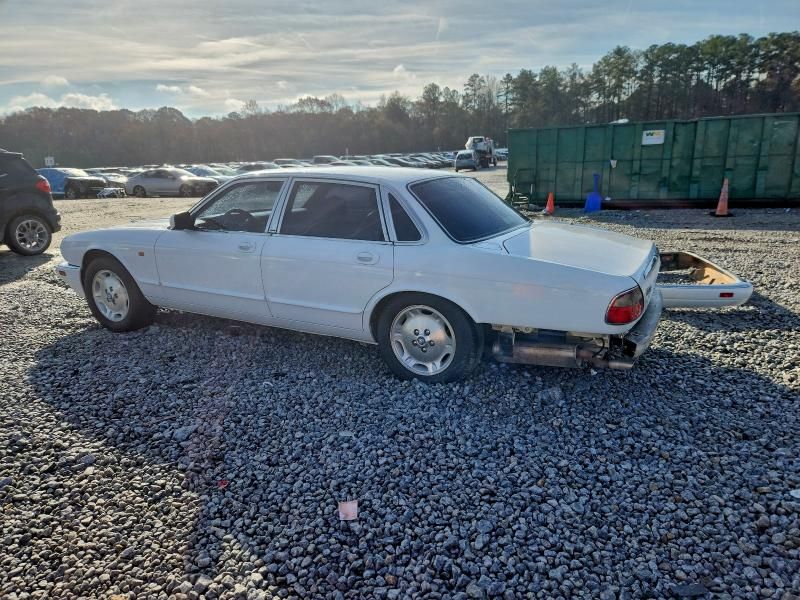 1997 Jaguar XJ6