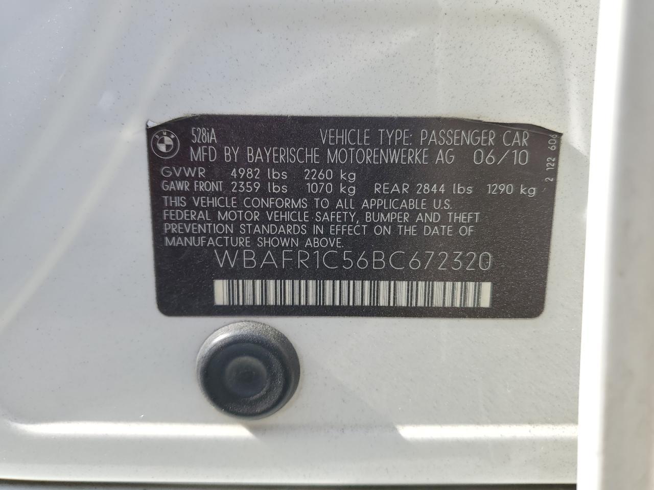 2011 BMW 528 i