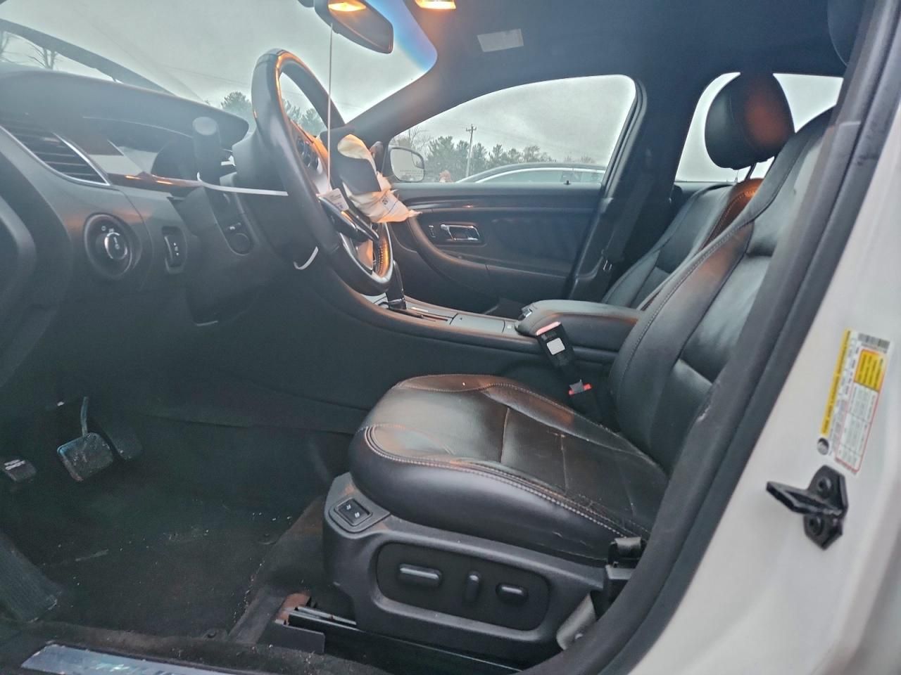 2015 Ford Taurus Limited