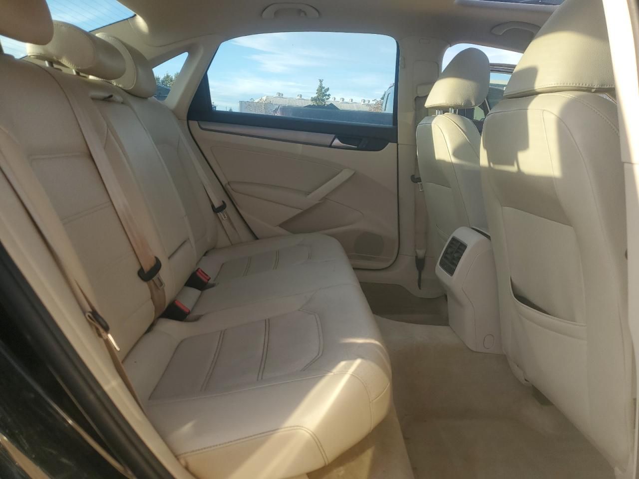 2014 Volkswagen Passat se