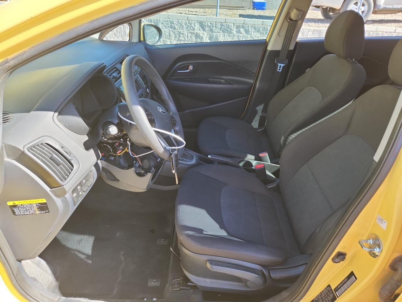 2016 KIA Rio lx