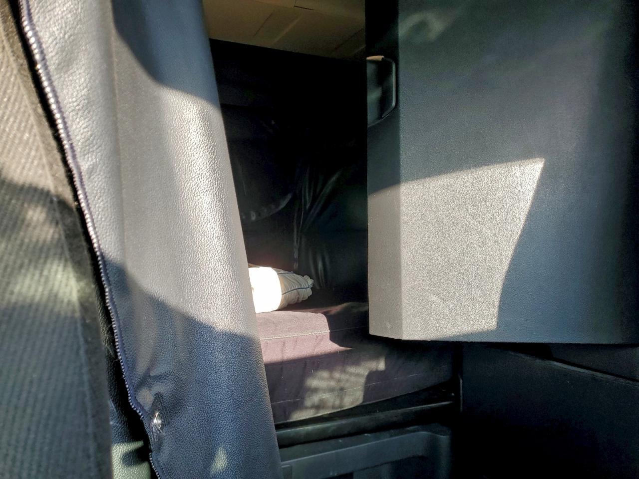 2023 Frei Ghtliner Cascadia 126 Semi Truck