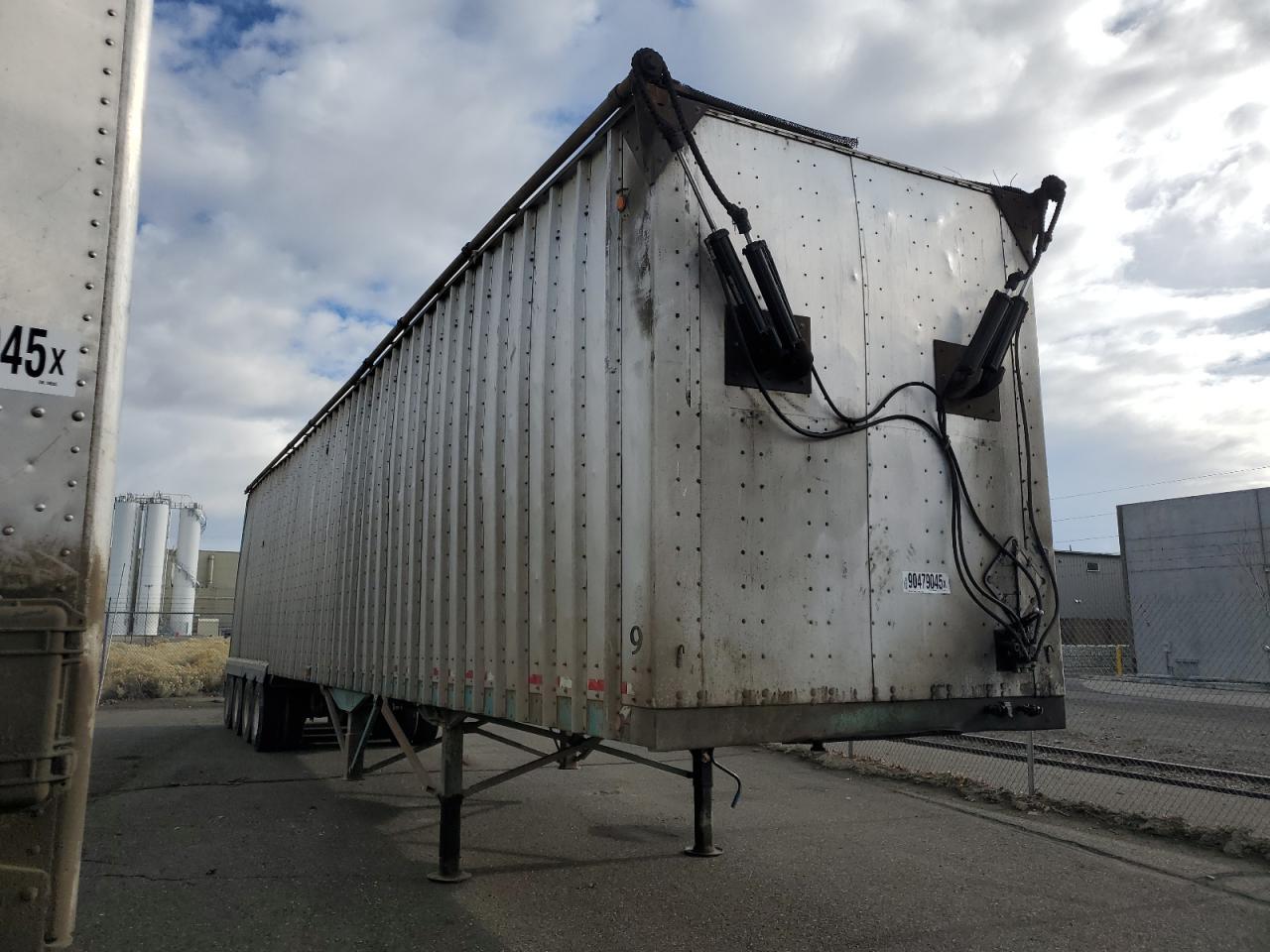 1996 Urwi Trailer