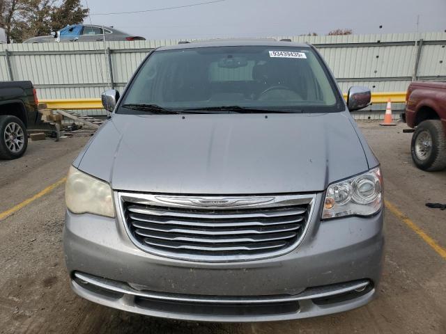 2013 Chrysler Town & Country Limited