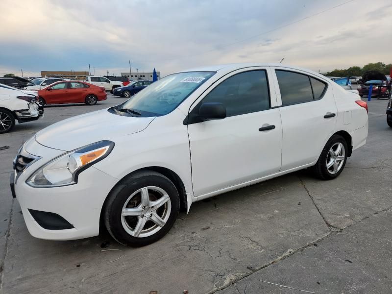 2015 Nissan Versa s
