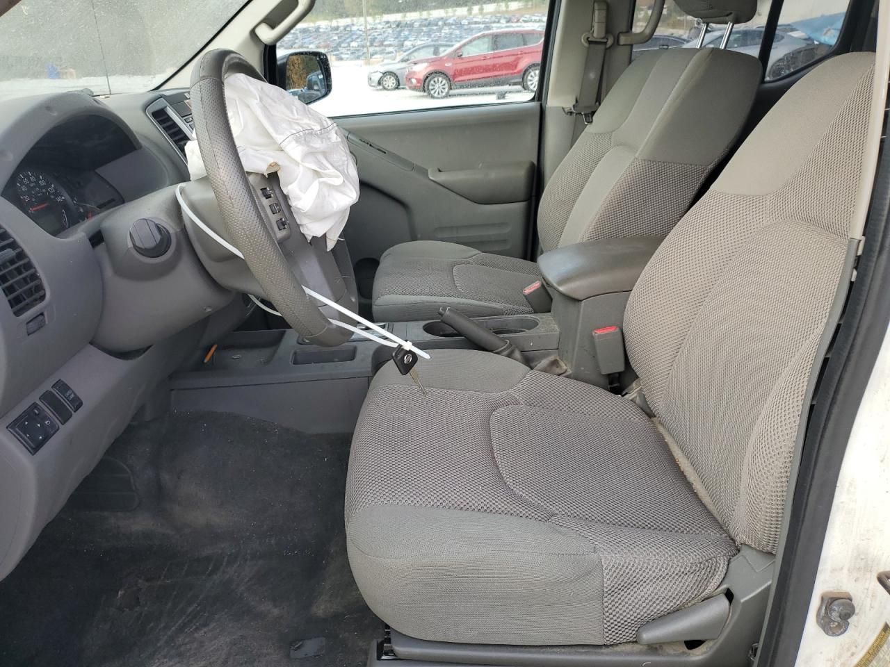 2015 Nissan Frontier s