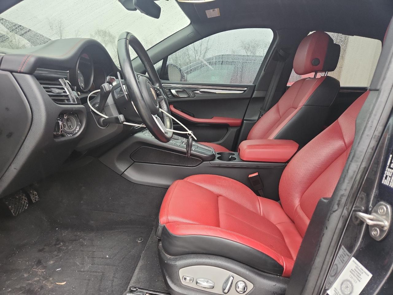 2020 Porsche Macan s