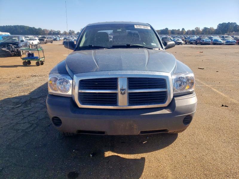 2006 Dodge Dakota Quattro