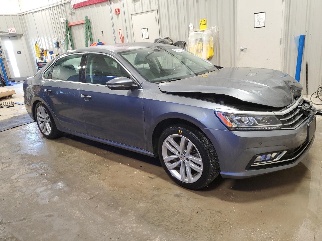 2018 Volkswagen Passat se