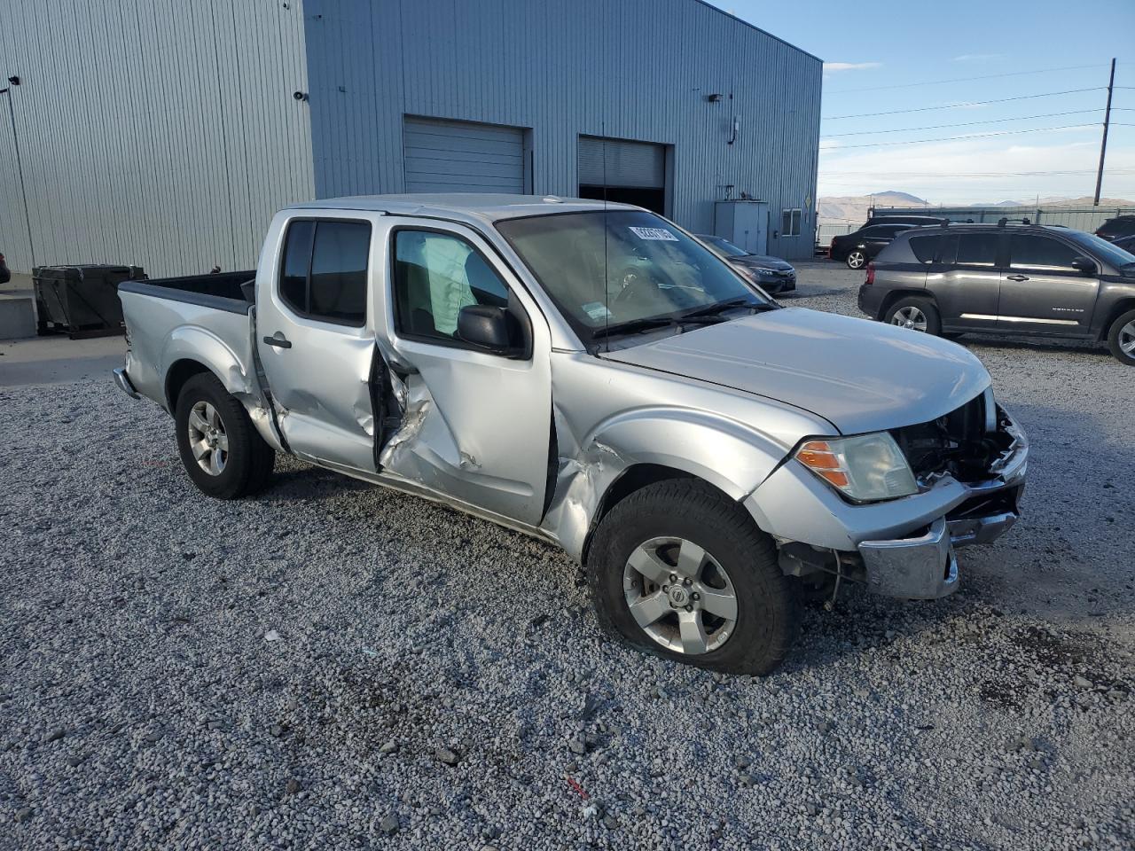 2011 Nissan Frontier s