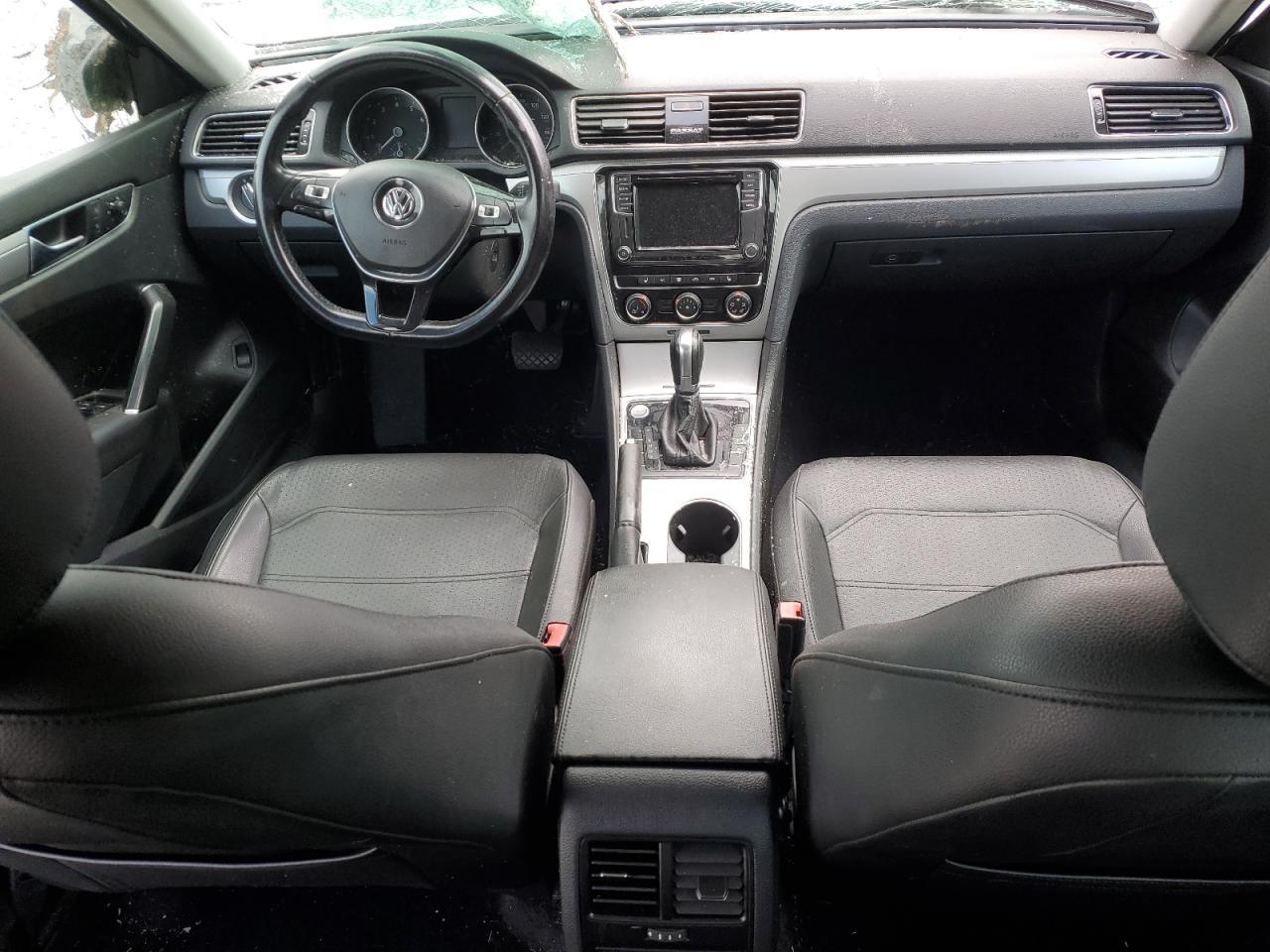 2019 Volkswagen Passat Wolfsburg