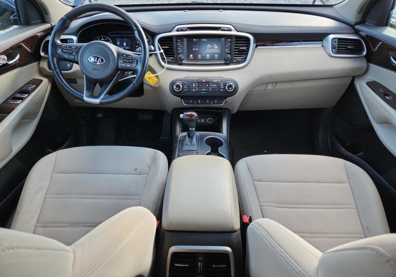 2017 KIA Sorento lx