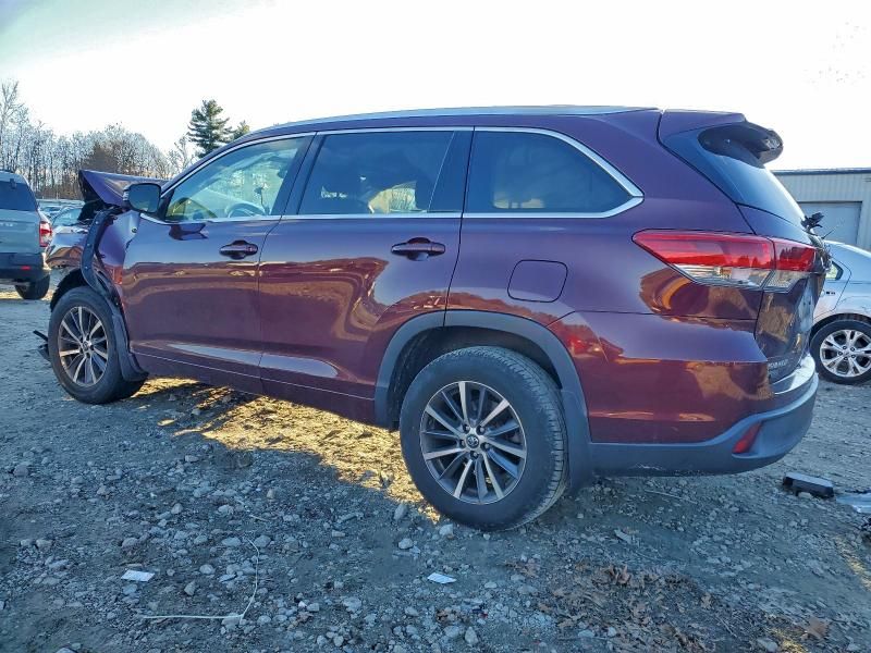 2018 Toyota Highlander se