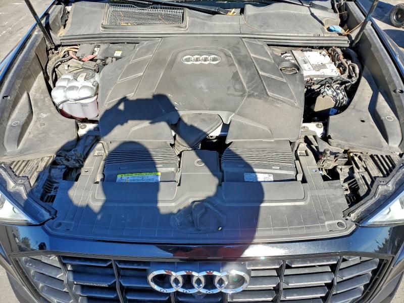 2019 Audi Q8 Premium Plus S-line