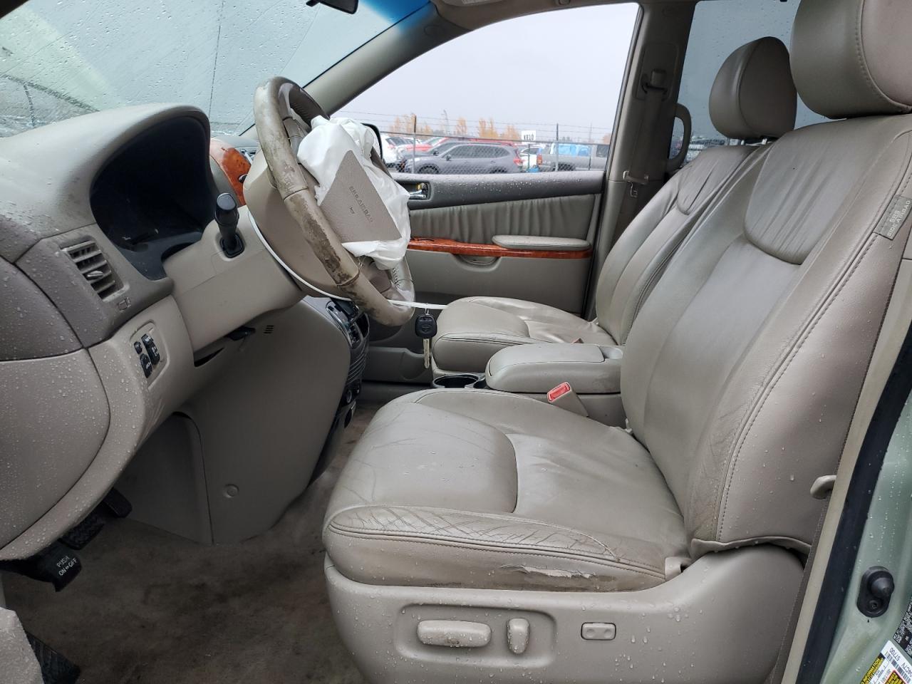 2009 Toyota Sienna xle