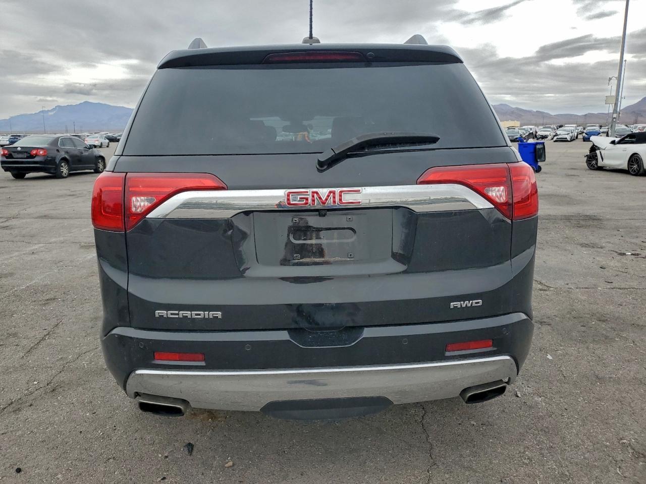 2018 GMC Acadia Denali