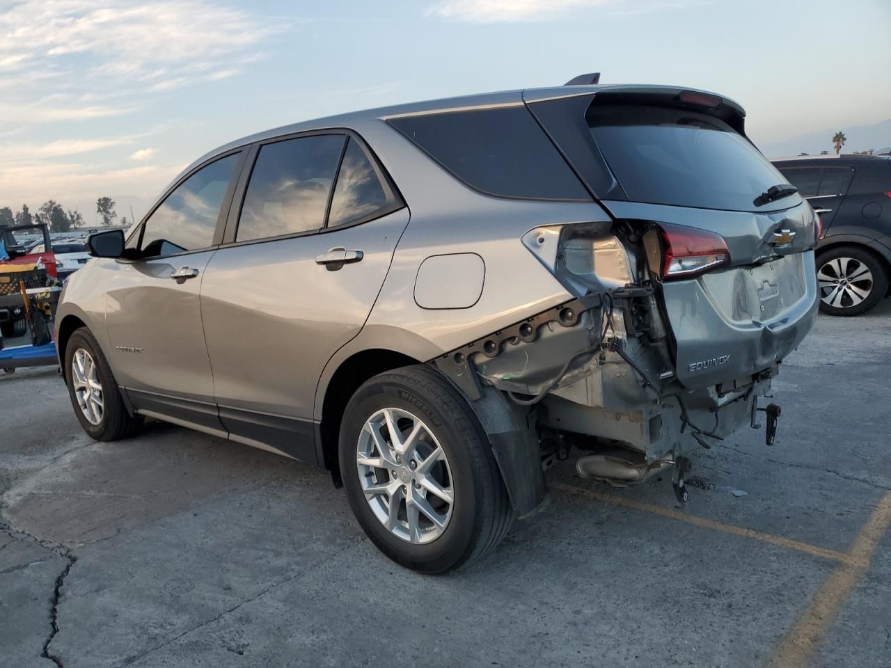 2023 Chevrolet Equinox ls