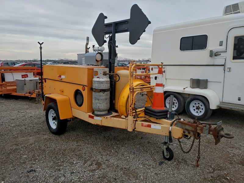 2001 Trail-Et 2001 Trail-rite Manhole Support Trailer