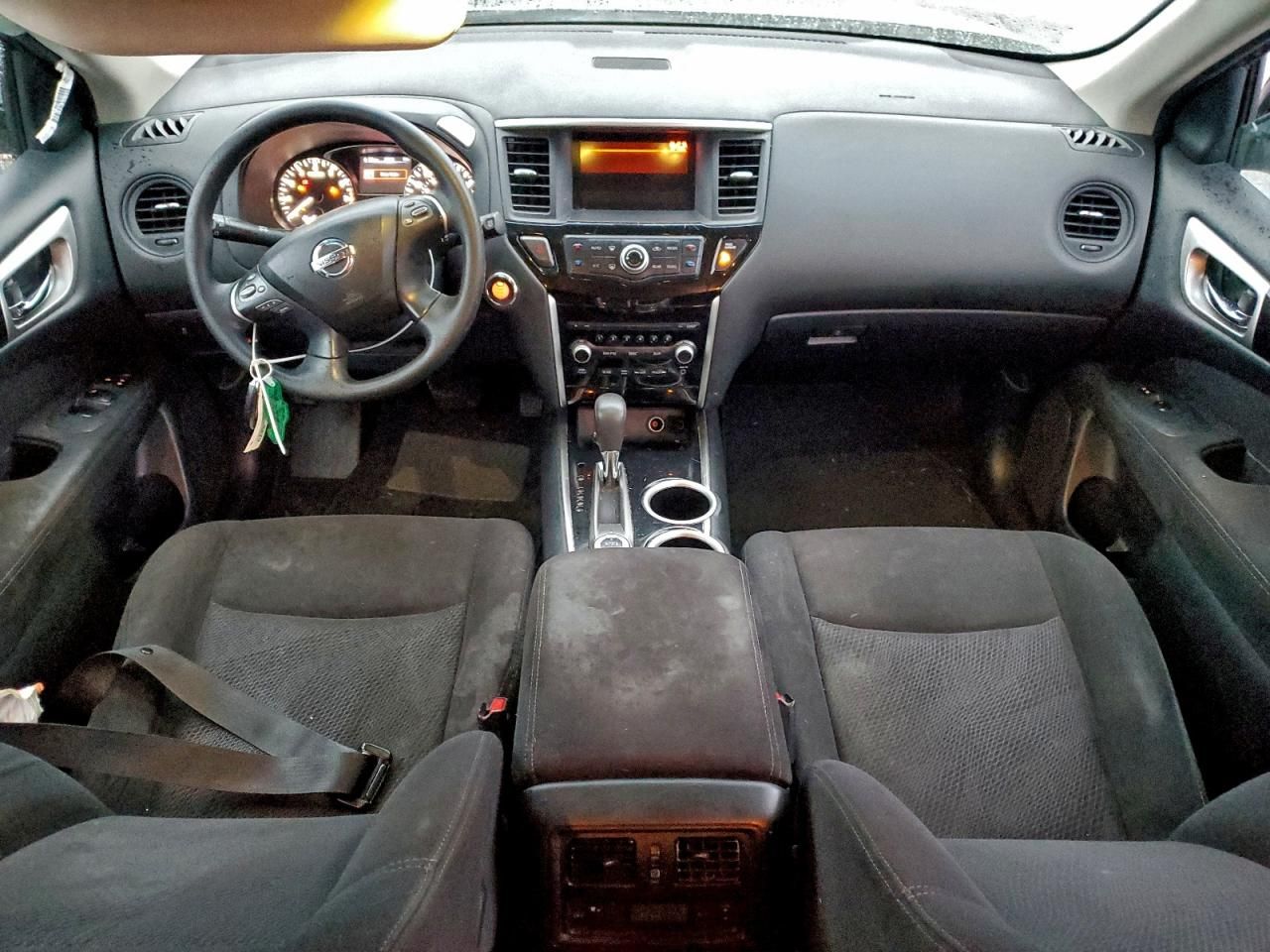 2014 Nissan Pathfinder s