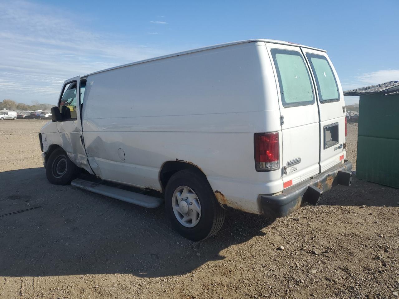2009 Ford Econoline E250 van
