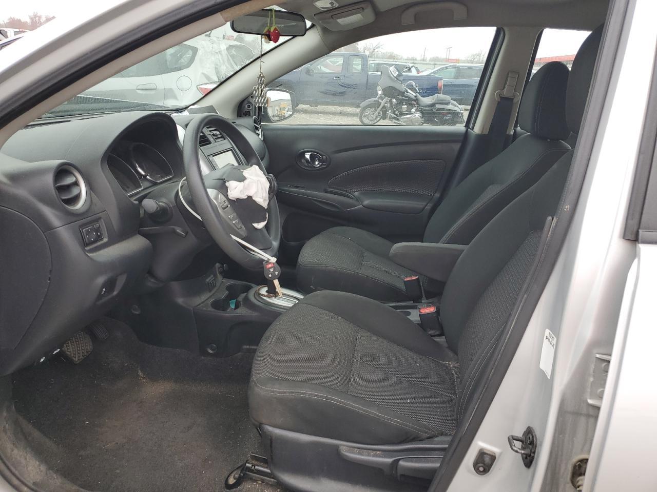 2019 Nissan Versa s