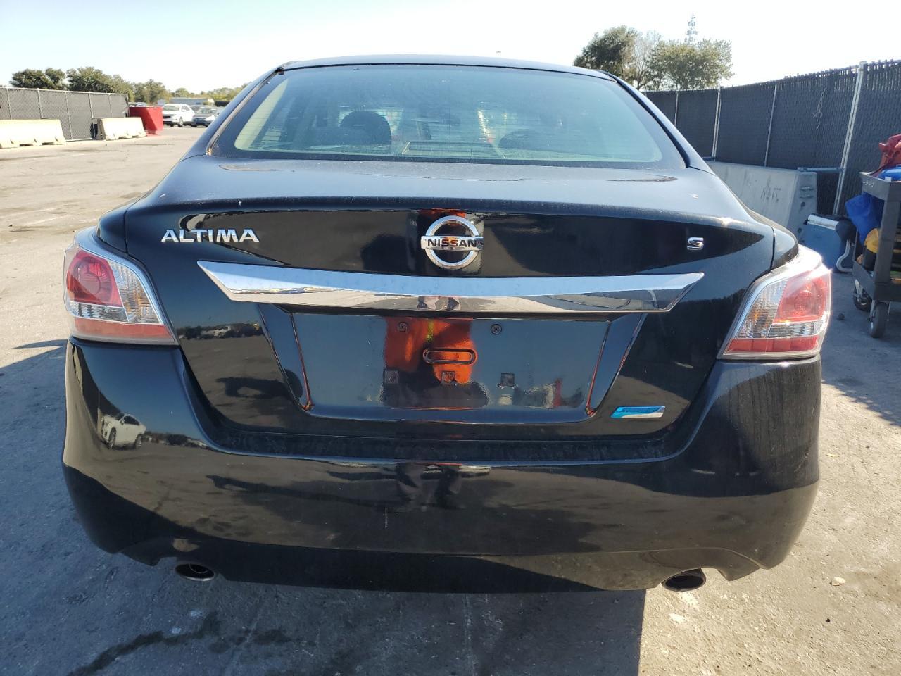 2014 Niss Altima 2.5