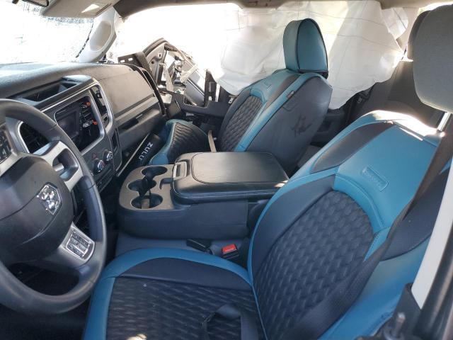 2024 Dodge Ram 1500 Classic slt