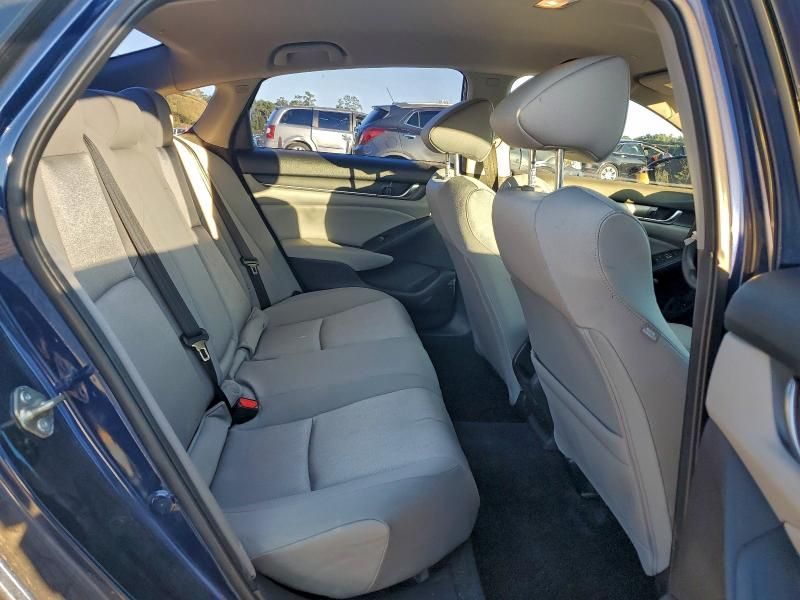 2018 Honda Accord lx