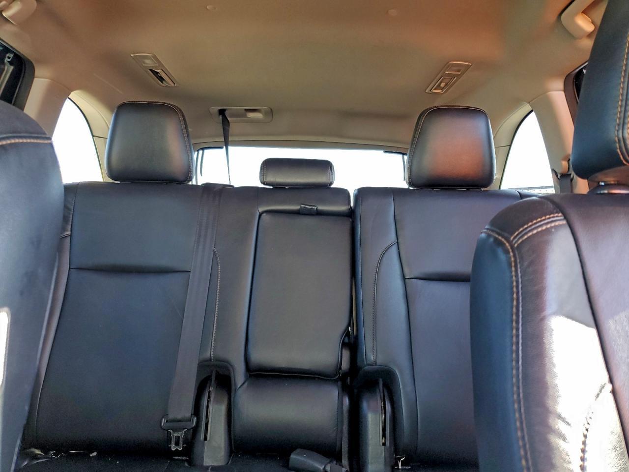 2017 Toyota Highlander se