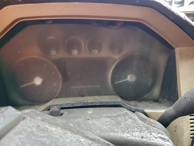 2012 Ford F450 Super Duty Flatbed Truck