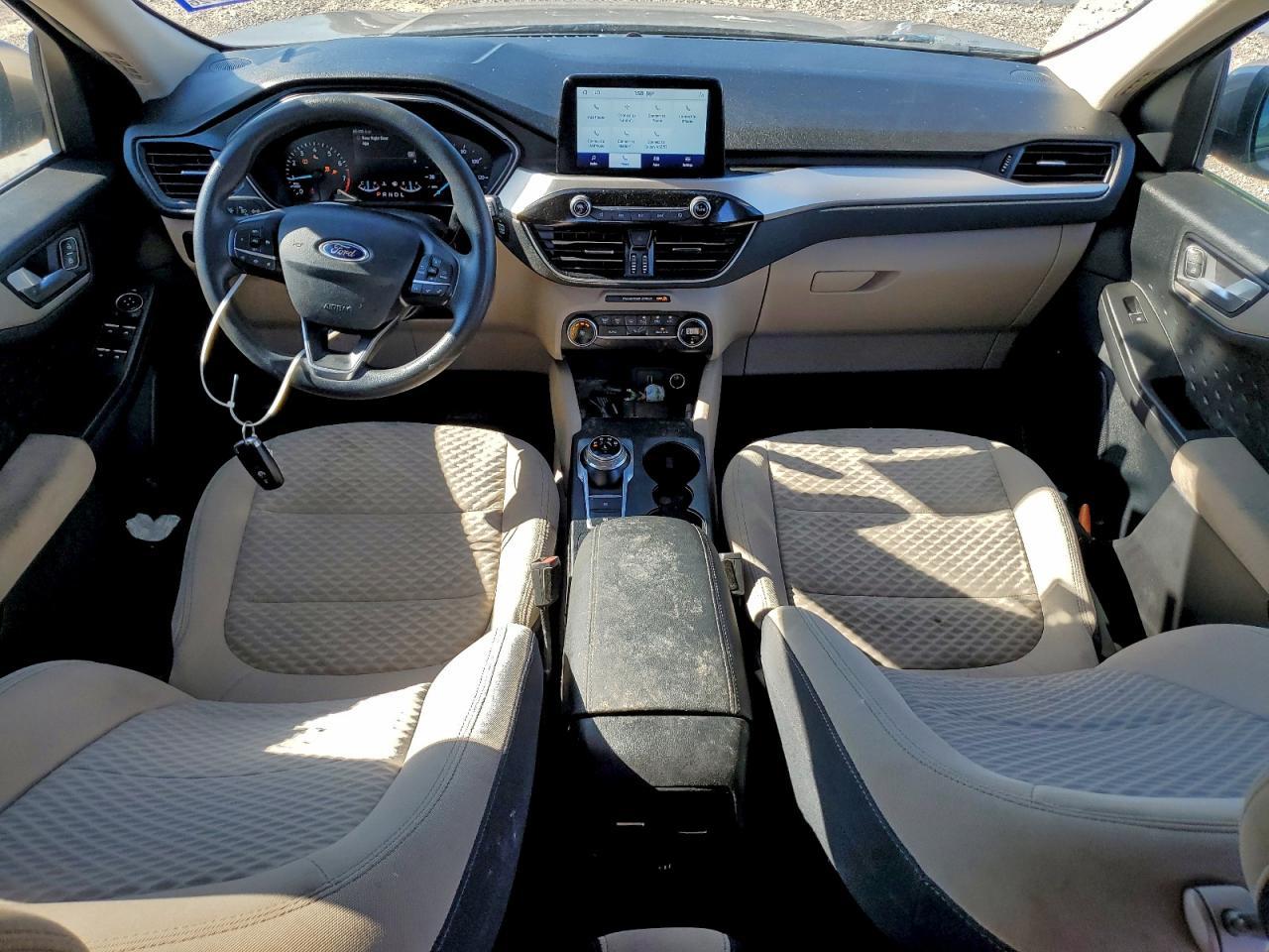 2020 Ford Escape se