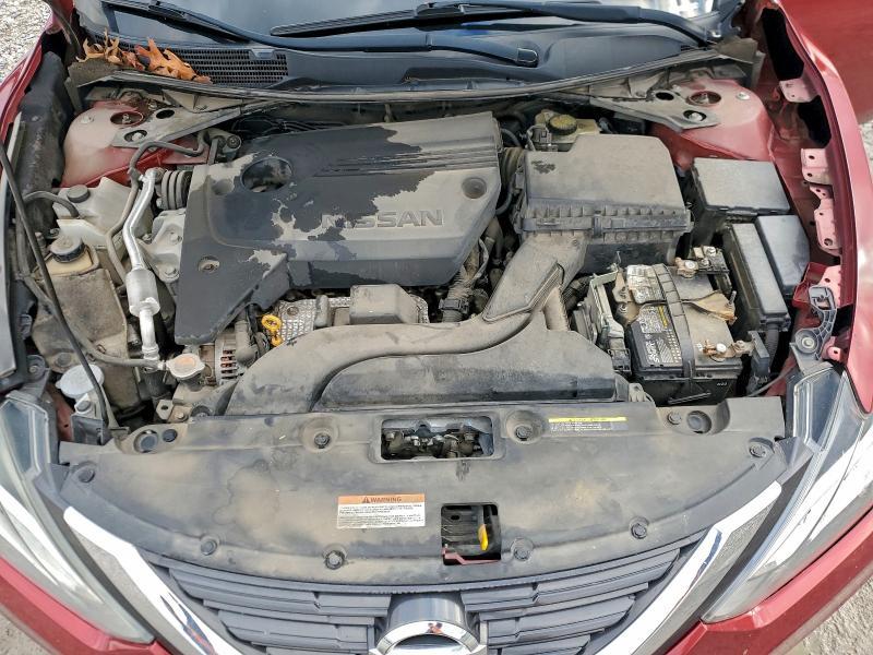 2016 Niss Altima 2.5 s